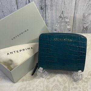 ANTEPRIMA compact leather wallet in deep blue